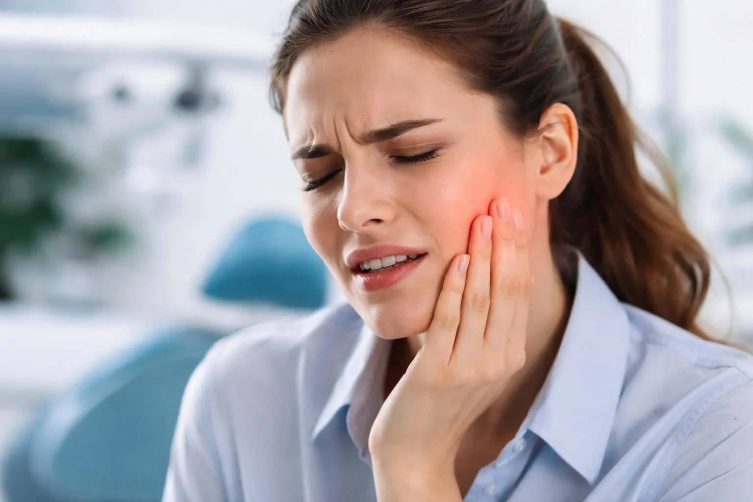 Dor de dente e principais causas com formas de aliviar o desconforto